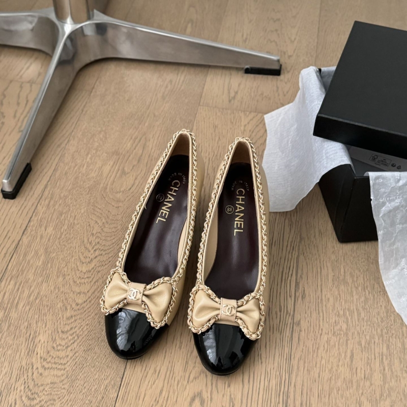 Ch*el high heels